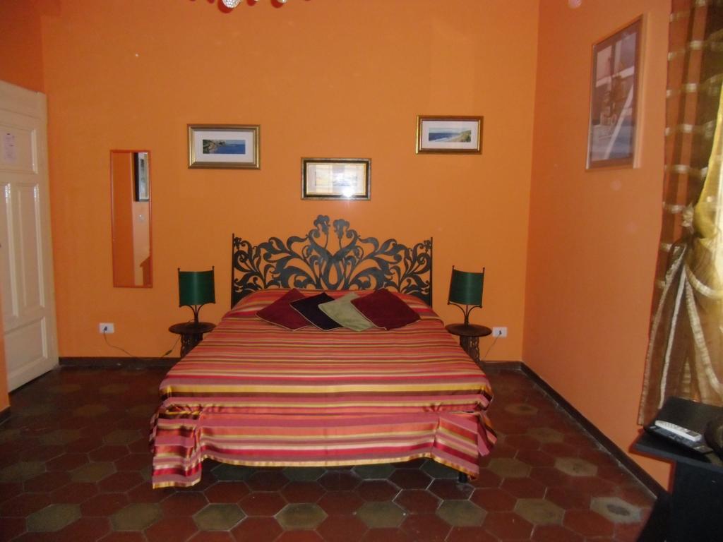 Anirbas Bed & Breakfast Reggio di Calabria Eksteriør bilde